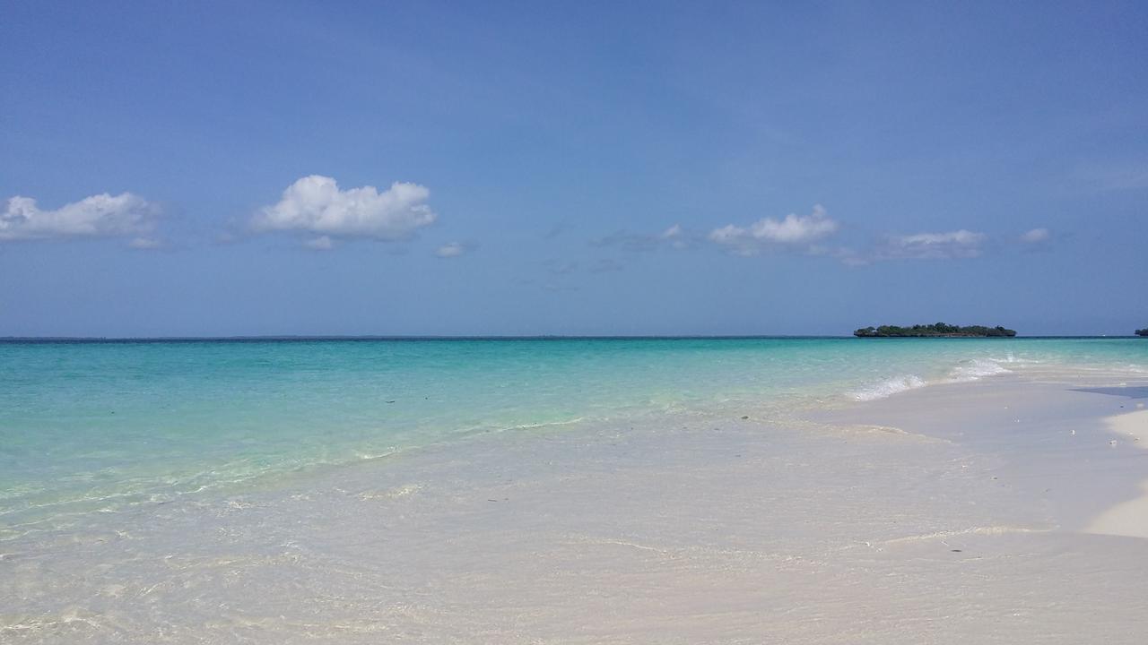 Coco Reef Lodge